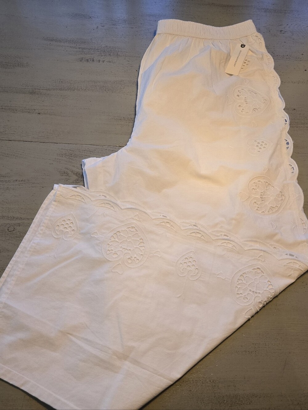 NWT Lyre Bird Embroidered, Eyelet Boxer Pants, Women's XL, White, 100% Cotton